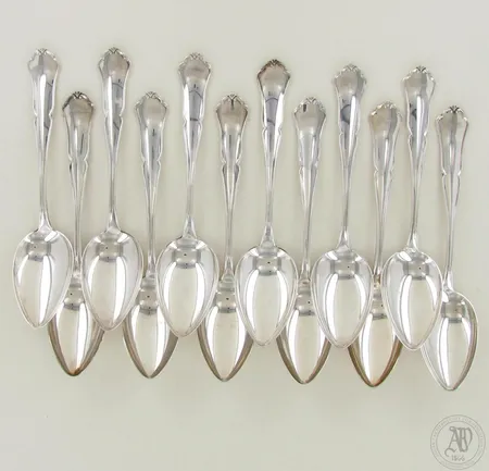 12 Ruokalusikkaa Chippendale 183mm, 830 599,2g