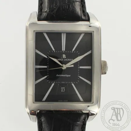 Teräsrannekello Maurice Lacroix Pontos, koko 35x42mm, nahkarannekkella, ref.nr. PT6127, sarjanumero AP42489, 26 jewels ML115, aitoustodistus