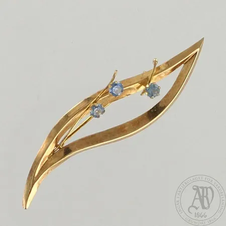 Kivirintaneula, leveys 51mm, 585br, paino 1,2g