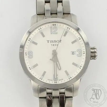 Teräsrannekello Tissot 1853, quartz, takakannessa kaiverrus, taulun Ø 40mm, rannekkeen pituus 190mm, pientä käytön jälkeä