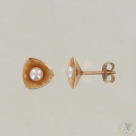 Helmikorvakorut, korkeus 9mm, 585br, paino 1,5g