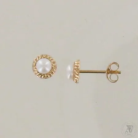 Helmikorvakorut, Ø 5mm, 585br, paino 0,4g