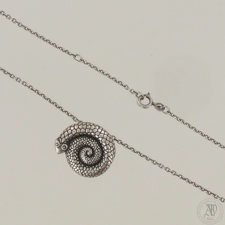Viallinen kaulakoru Kalevala Koru, 925, paino 12,2g