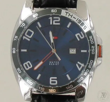 Teräsrannekello Tommy Hilfiger, quartz, ref:TH.200.1.27.1352, taulun Ø 44mm, hihnan pituus 220mm