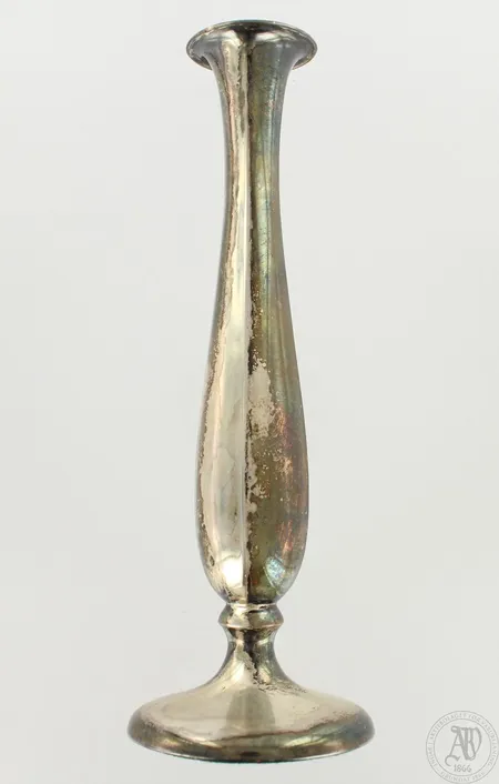 Maljakko, korkeus 160mm, 835br, paino 97,0g