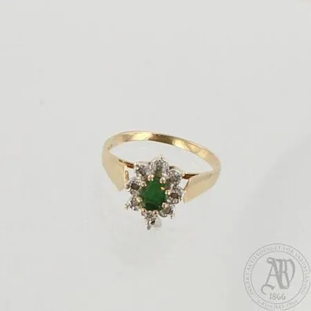 Kivisormus timanteilla 8xn.0.005ct, koko 17, 585br, paino 2,2g