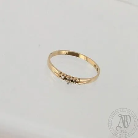 Kivisormus, koko 16¾, 585br, paino 1,2g