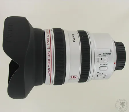 Objektiivi Canon Video lens 3x zoom xl 3.4-10.2mm 1:1.8-2.2. Lähetetään postipakettina.