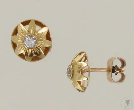Kivikorvakorut, Ø 10mm, 585br, paino 1,6g