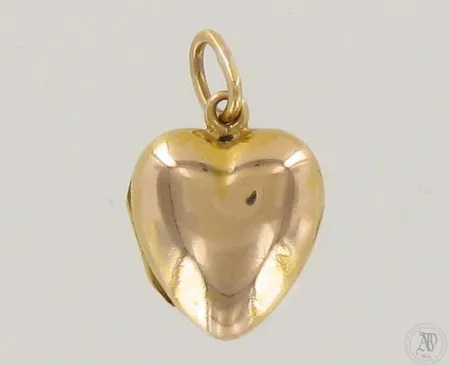 Medaljonki, korkeus 24mm, 585, paino 2,4g