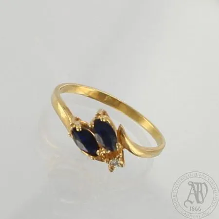 Kivisormus timantilla 1xn.0.01ct, koko 16, 750br, paino 1,8g 