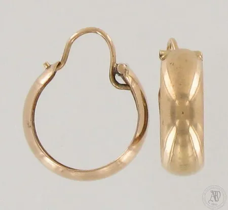 Korvarenkaat, korkeus 20mm, 585, paino 1,7g