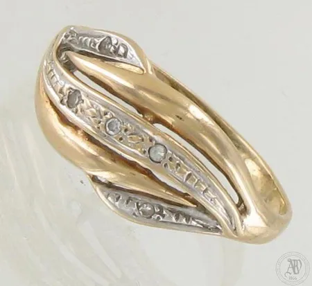 Timanttisormus 5xn.0.005ct, koko 16¾, 585, paino 1,8g