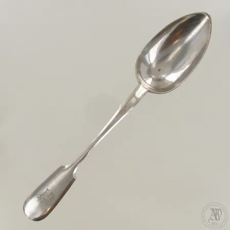 Yleislusikka, kaiverrettu, pituus 220mm, 813, paino 67,6g 