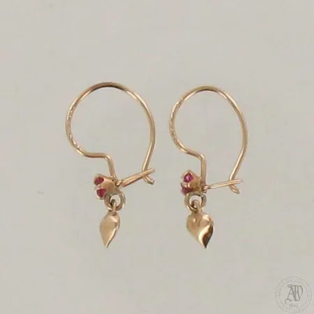 Kivikorvakorut, korkeus 20mm, 585br, paino 0,5g 