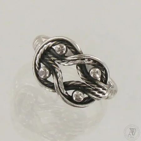 Sormus Kalevala Koru, Teljänneito, koko 18, 925, paino 3,1g