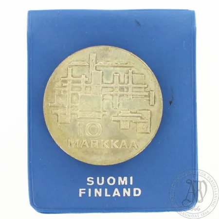 Juhlaraha itsenäinen Suomi 50 vuotta, nimellisarvo 10 markkaa, 900, paino 23,8g 