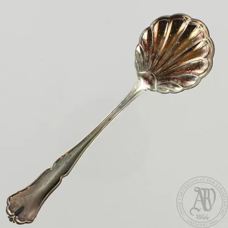 Sokerilusikka, Chippendale, uuden veroinen, pituus 115mm, 830, paino 14,7g