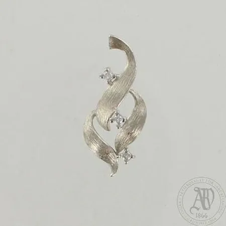 Timanttiriipus 3xn.0.03ct, nimileimalla AT, korkeus 27mm, 750 valkokulta, paino 1,6g