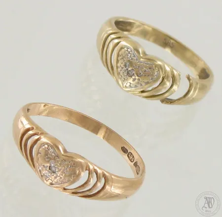 Kaksi viallista timanttisormusta 2xn.0.005ct, 585, paino 3,8g