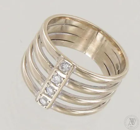 Timanttisormus 4xn.0.03ct, koko 16¼, 585, paino 5,5g