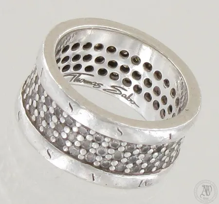 Kivisormus Thomas Sabo, koko 16½, käytön jälkiä, 925br, paino 8,8g