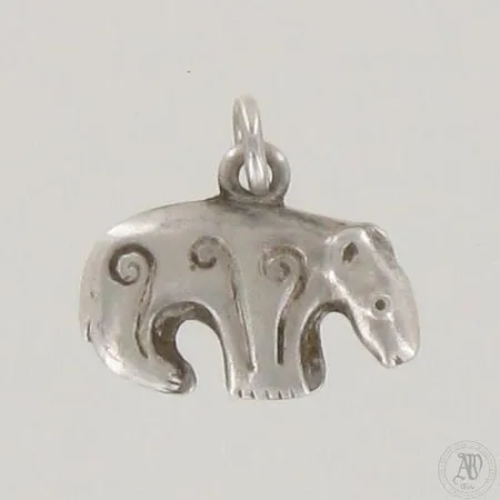 Riipus Kalevala Koru, Kalevankarhu, korkeus 15mm, 925, paino 2,3g