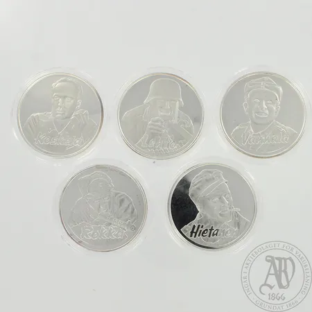 Viisi hopeamitalia, Tuntematon sotilas 1955, 925, paino 130,0g