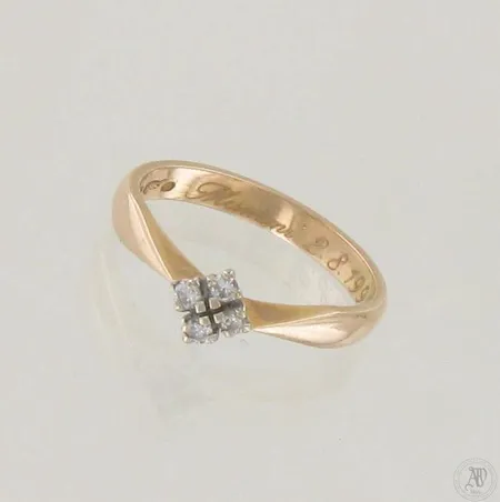 Timanttisormus 4xn.0.02ct, kaiverrettu, koko 17, 585, paino 2,8g 