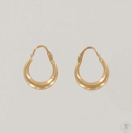 Korvakorut, korkeus 18mm, 750, paino 1,4g