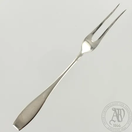 Leikkelehaarukka, kaiverrettu, pituus 160mm, 813, paino 17,9g 