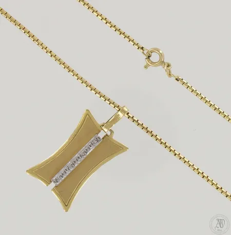 Snake-kaulaketju timanttiriipuksella 4xn.0.005ct, käytön jälkiä, ketjun pituus 61cm, riipuksen korkeus 35mm, 750 kelta- ja valkokulta, paino 18,7g