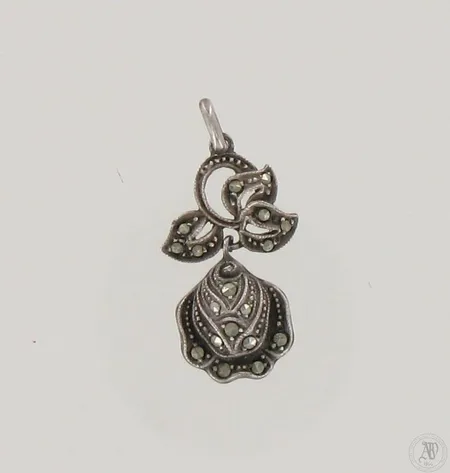 Kiviriipus, korkeus 30mm, 925br, paino 2,9g