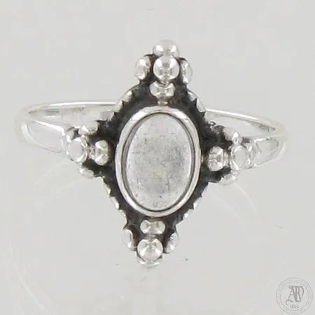Kivisormus Kalevala Koru, koko 17, 925, paino 3,2g