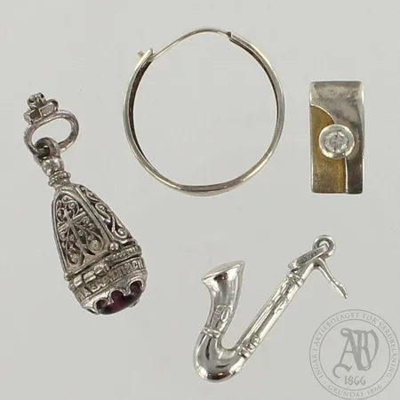 Hopeakoruja, 830-925br, paino 6,0g