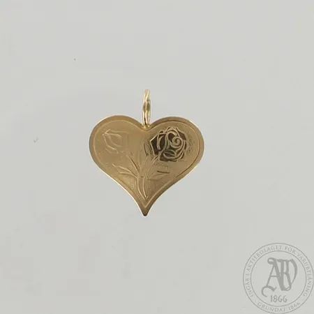 Sydänriipus, korkeus 18mm, 585, paino 0,4g