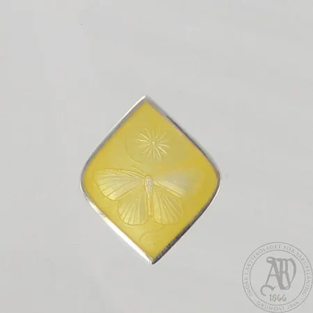 Emaloitu riipus, korkeus 28mm, 925br, paino 6,3g