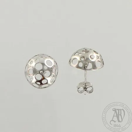 Korvanapit, design Liisa Vitali, Ø 12mm, 925, paino 1,3g