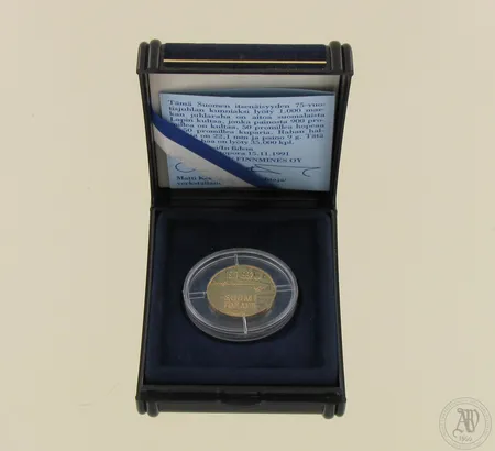 Kultaraha Suomi 1917-1992, nimellisarvo 1000mk, 900, paino 9,0g