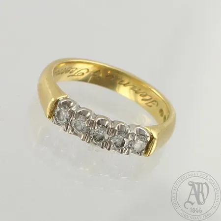 Timanttisormus 5x0.09ct, kaiverrettu, koko 17, 750, paino 5,1g 
