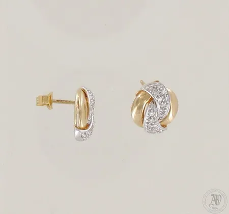 Timanttikorvakorut 18xn.0.005ct, korkeus 13mm, 585 kelta- ja valkokulta, paino 3,1g
