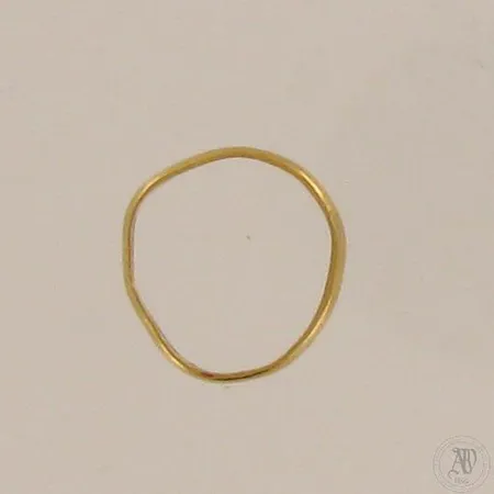 Viallinen sormus, 875, paino 2,2g