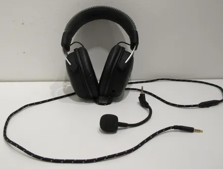 Pelikuulokkeet Kingston Technology HyperX Cloud Headset, jatkojohto ja suojapussi
