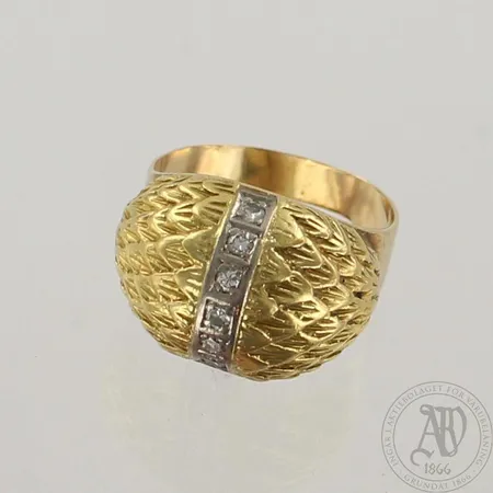 Timanttisormus 7xn.0.02ct, koko 19½, 585, paino 8,9g