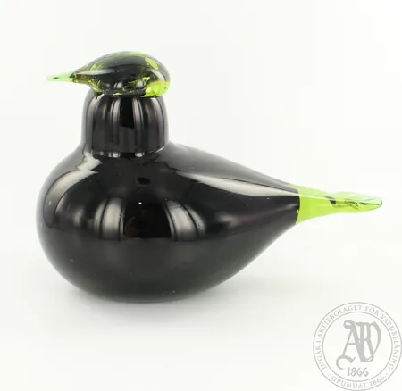Lasilintu Iittala, Oiva Toikka, Tirsku, UPM- Kymmene corporation, koko 13x 8,5cm, pientä käytön jälkeä Lähetetään postipakettina.