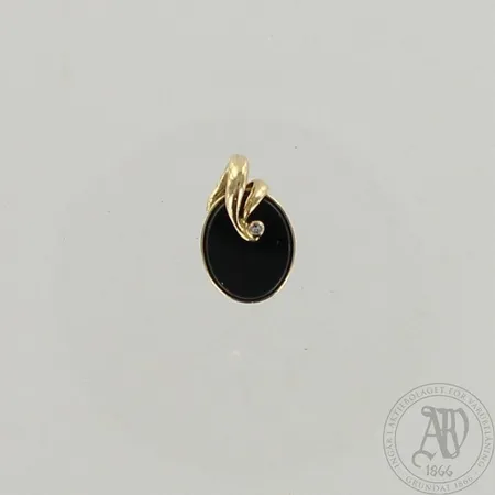 Kiviriipus, korkeus 13mm, 585br, paino 1,2g 