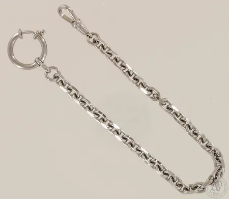 Metallinen kellonperä, pituus 25cm.
