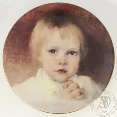 Seinälautanen, Arabia, Helene Schjerfbeck, Ø 230mm, Rukoileva tyttö. Lähetetään postipakettina.  
