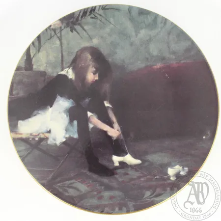 Seinälautanen, Arabia, Helene Schjerfbeck, Ø 230mm, Tanssiaiskengät. Lähetetään postipakettina.  