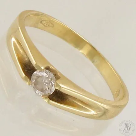 Timanttisormus 1xn.0.15ct, koko 16½, 750, paino 2,8g